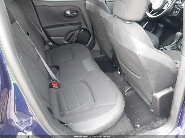ZACCJBBB1HPG02710 2017 JEEP RENEGADE - Image 8