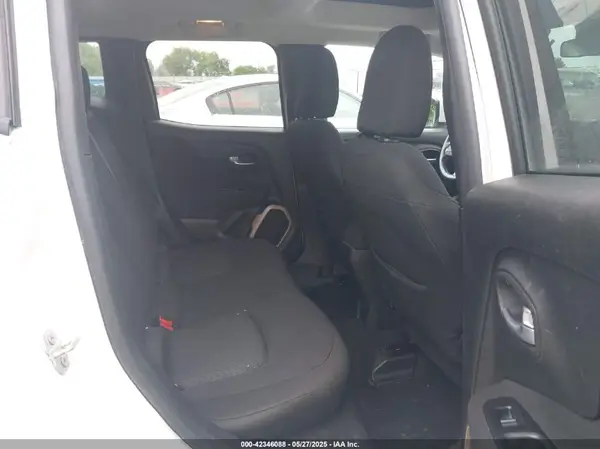 ZACCJBBB1HPG08197 2017 JEEP RENEGADE - Image 8