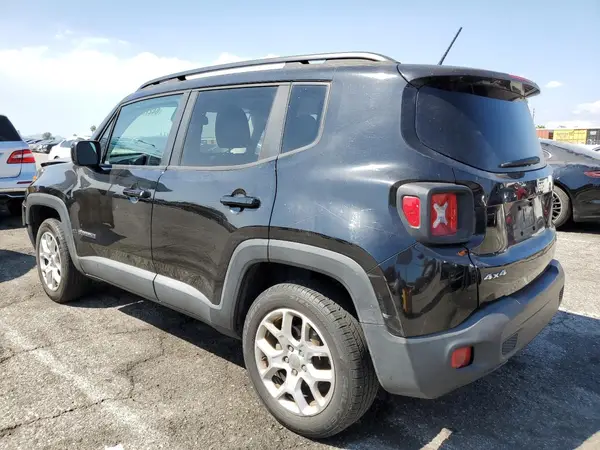 ZACCJBBB1HPG34346 2017 JEEP RENEGADE - Image 2