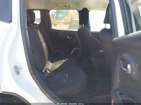 ZACCJBBB1HPG49591 2017 JEEP RENEGADE - Image 8