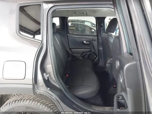 ZACCJBBB1JPH21279 2018 JEEP RENEGADE - Image 8