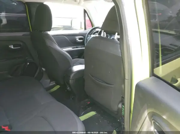 ZACCJBBB1JPH86908 2018 JEEP RENEGADE - Image 8