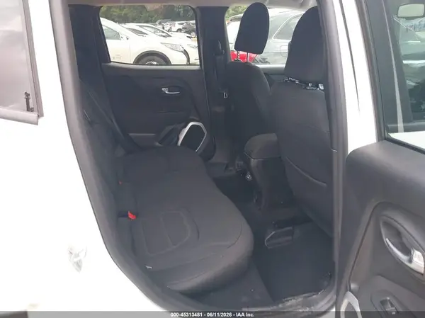 ZACCJBBB1JPH90733 2018 JEEP RENEGADE - Image 8