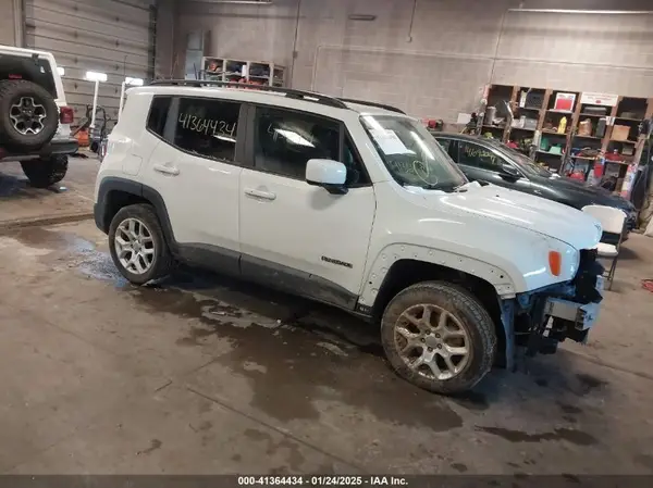 ZACCJBBB1JPJ28437 2018 JEEP RENEGADE - Image 1