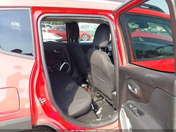 ZACCJBBB1JPJ37252 2018 JEEP RENEGADE - Image 8