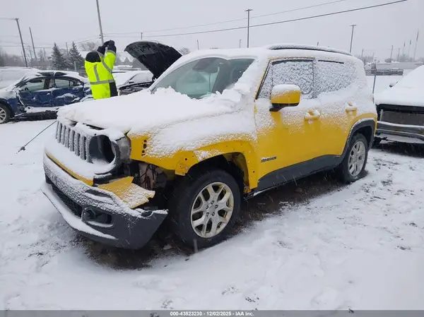 ZACCJBBB1JPJ47280 2018 JEEP RENEGADE - Image 2