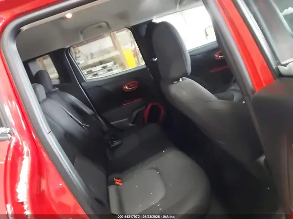 ZACCJBBB2HPE55037 2017 JEEP RENEGADE - Image 8