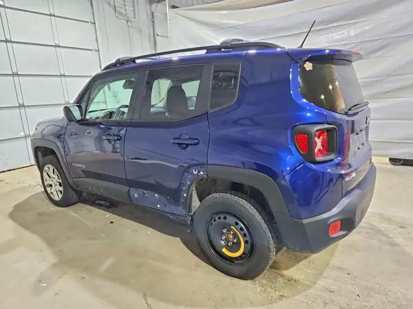 ZACCJBBB2HPE79774 2017 JEEP RENEGADE - Image 2