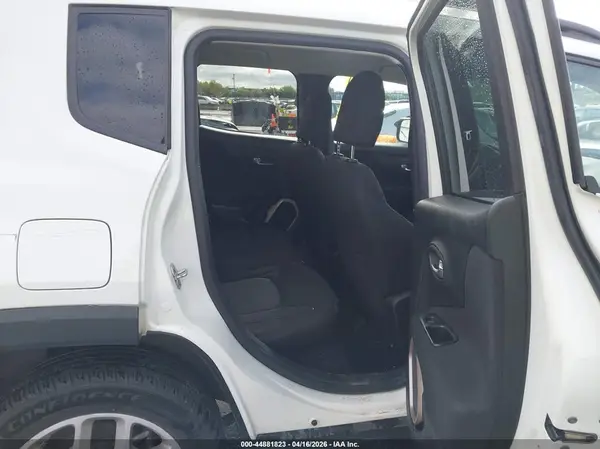 ZACCJBBB2HPE81217 2017 JEEP RENEGADE - Image 8