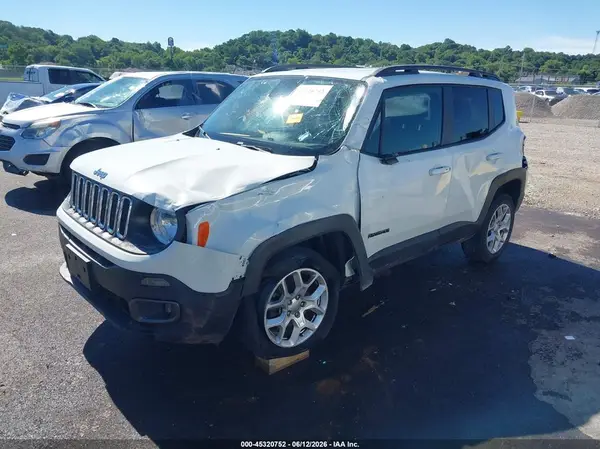ZACCJBBB2HPF14944 2017 JEEP RENEGADE - Image 2