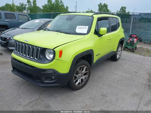ZACCJBBB2HPF23336 2017 JEEP RENEGADE - Image 2