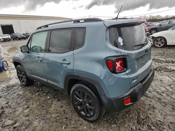 ZACCJBBB2HPF33851 2017 JEEP RENEGADE - Image 2