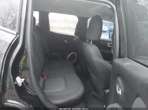 ZACCJBBB2HPF65618 2017 JEEP RENEGADE - Image 8