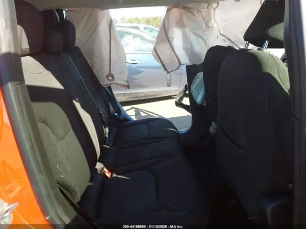 ZACCJBBB2HPF86730 2017 JEEP RENEGADE - Image 8