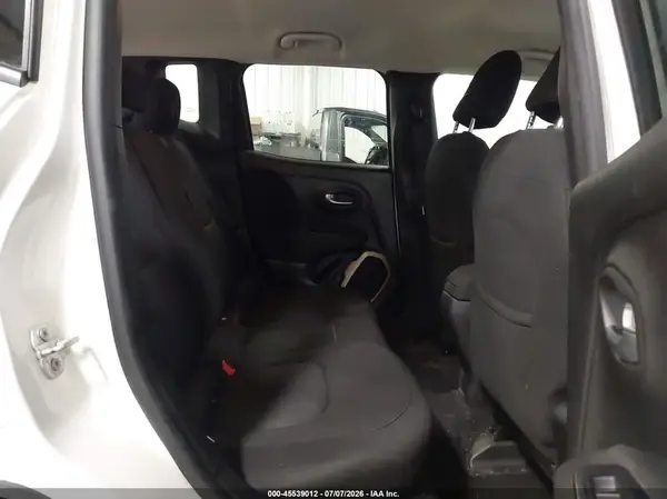 ZACCJBBB2HPG13604 2017 JEEP RENEGADE - Image 8
