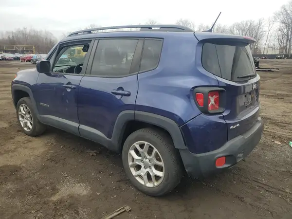 ZACCJBBB2HPG39412 2017 JEEP RENEGADE - Image 2