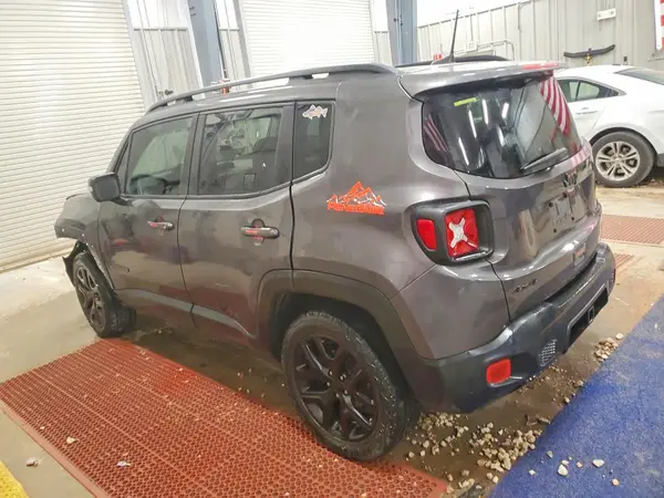 ZACCJBBB2JPG99289 2018 JEEP RENEGADE - Image 2