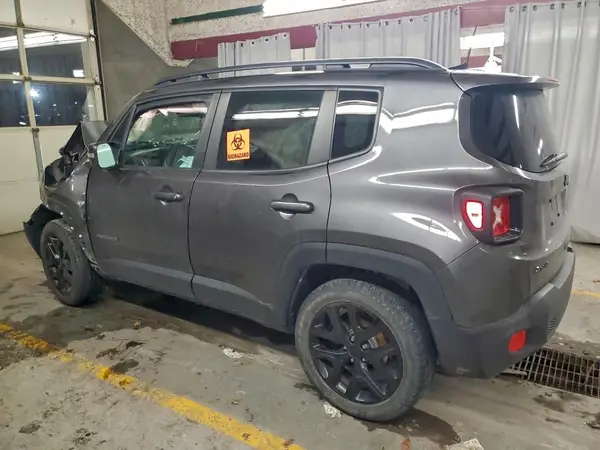 ZACCJBBB2JPH90627 2018 JEEP RENEGADE - Image 2