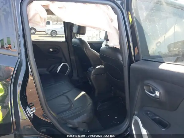 ZACCJBBB2JPH90708 2018 JEEP RENEGADE - Image 8