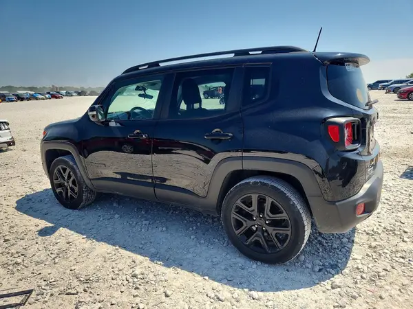 ZACCJBBB2JPH91986 2018 JEEP RENEGADE - Image 2