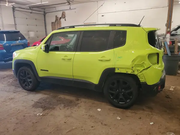 ZACCJBBB2JPH98209 2018 JEEP RENEGADE - Image 2