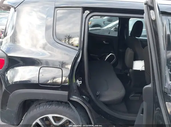 ZACCJBBB2JPJ11162 2018 JEEP RENEGADE - Image 8