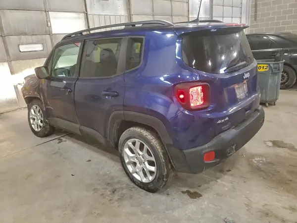 ZACCJBBB2JPJ11761 2018 JEEP RENEGADE - Image 2