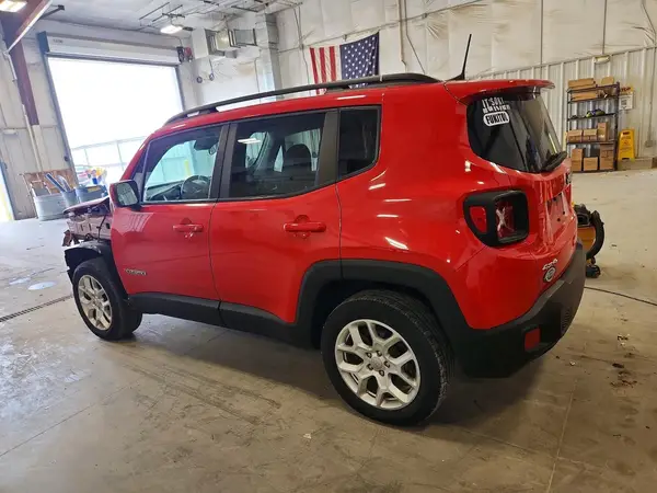 ZACCJBBB2JPJ16426 2018 JEEP RENEGADE - Image 2