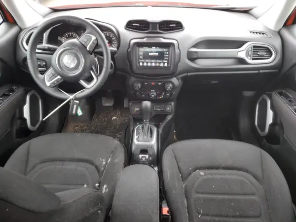 ZACCJBBB2JPJ19830 2018 JEEP RENEGADE - Image 8