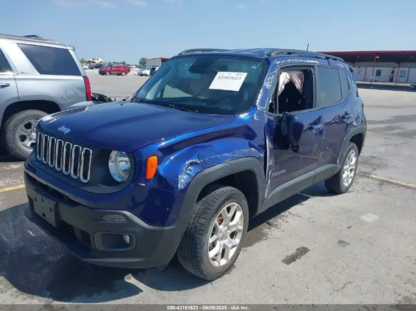 ZACCJBBB2JPJ21254 2018 JEEP RENEGADE - Image 2