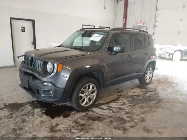 ZACCJBBB3HPE63650 2017 JEEP RENEGADE - Image 2