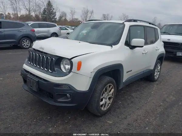 ZACCJBBB3HPE86796 2017 JEEP RENEGADE - Image 2