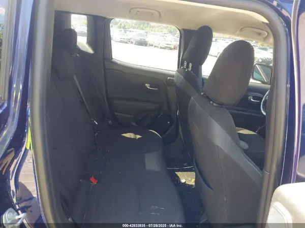 ZACCJBBB3HPE96177 2017 JEEP RENEGADE - Image 8