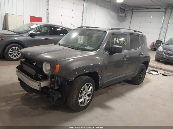 ZACCJBBB3HPF36189 2017 JEEP RENEGADE - Image 2