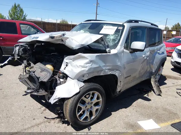ZACCJBBB3HPF40811 2017 JEEP RENEGADE - Image 2