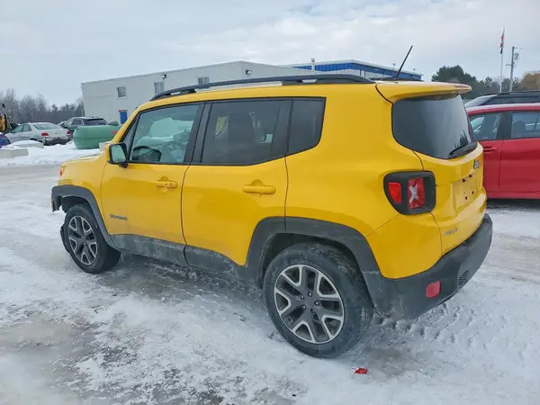 ZACCJBBB3HPF44826 2017 JEEP RENEGADE - Image 2