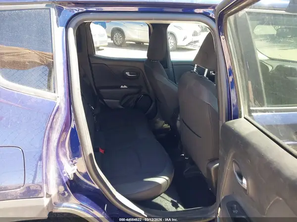 ZACCJBBB3HPF62548 2017 JEEP RENEGADE - Image 8