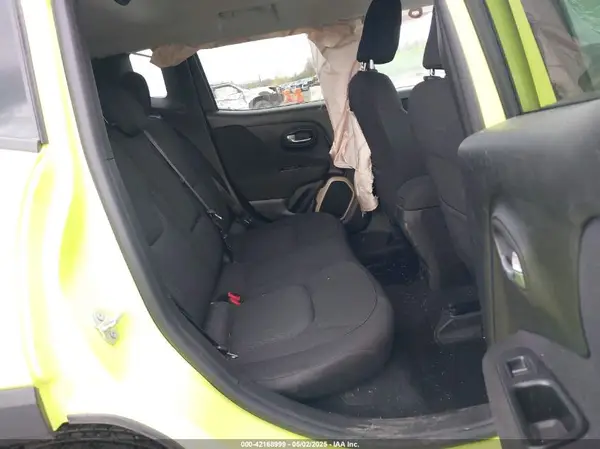 ZACCJBBB3HPF83786 2017 JEEP RENEGADE - Image 8