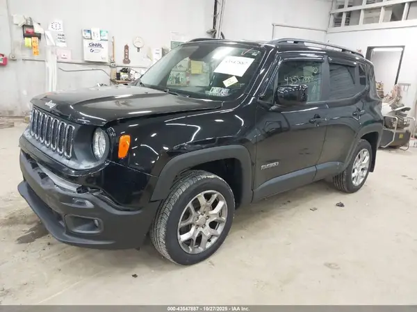 ZACCJBBB3HPG13241 2017 JEEP RENEGADE - Image 2