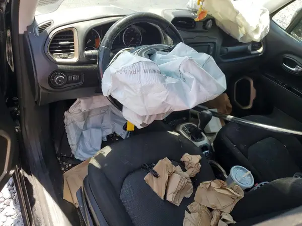 ZACCJBBB3HPG39371 2017 JEEP RENEGADE - Image 8