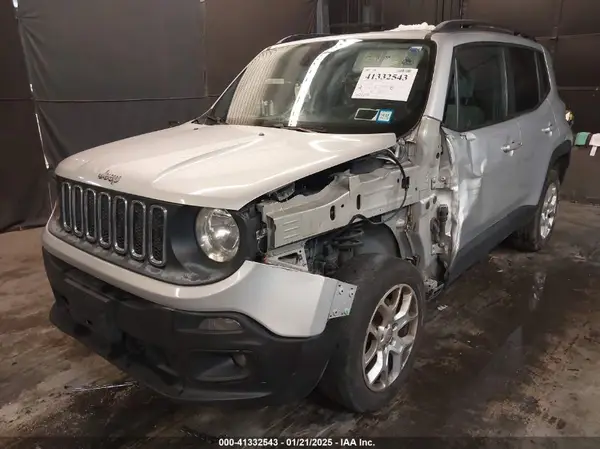 ZACCJBBB3JPG96840 2018 JEEP RENEGADE - Image 2