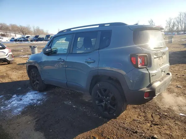 ZACCJBBB3JPH08839 2018 JEEP RENEGADE - Image 2