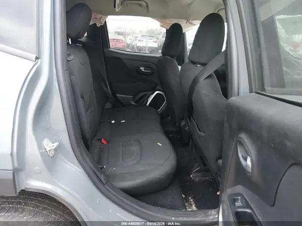 ZACCJBBB3JPH18576 2018 JEEP RENEGADE - Image 8