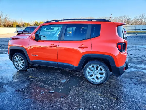 ZACCJBBB3JPH28993 2018 JEEP RENEGADE - Image 2