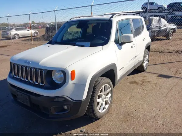 ZACCJBBB3JPH31019 2018 JEEP RENEGADE - Image 2