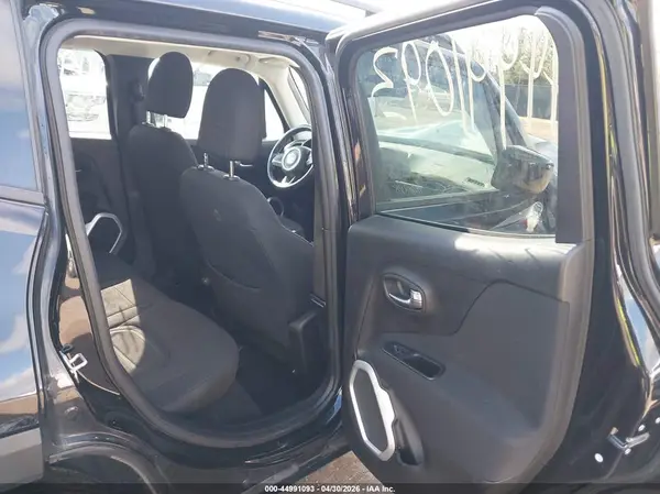 ZACCJBBB3JPH55188 2018 JEEP RENEGADE - Image 8