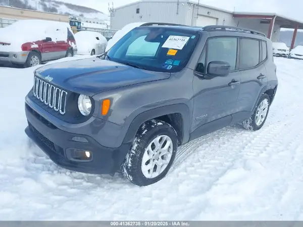 ZACCJBBB3JPH71245 2018 JEEP RENEGADE - Image 2