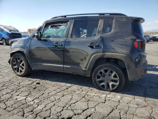 ZACCJBBB3JPH88014 2018 JEEP RENEGADE - Image 2