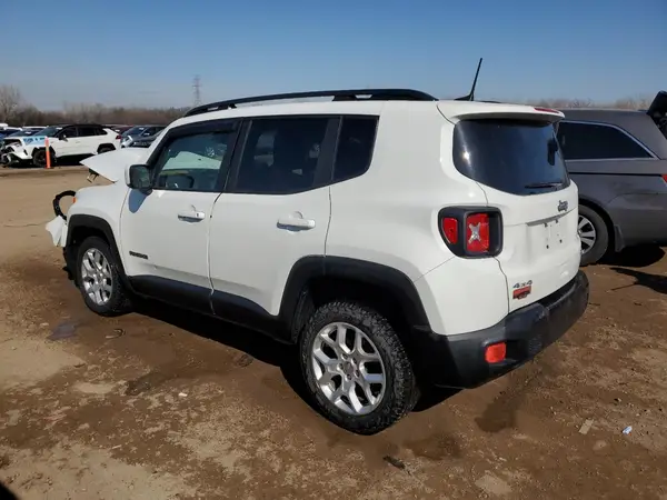 ZACCJBBB3JPJ05855 2018 JEEP RENEGADE - Image 2