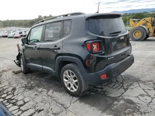 ZACCJBBB3JPJ23157 2018 JEEP RENEGADE - Image 2